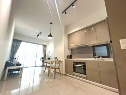 J Gateway (D22), Condominium #501977811